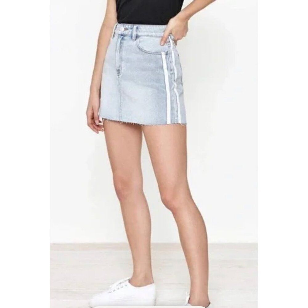 PacSun Women White Side Striped Denim Mini Skirt Size 26